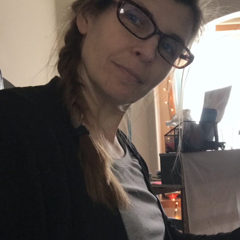 Meet your Posher, Elizabeth